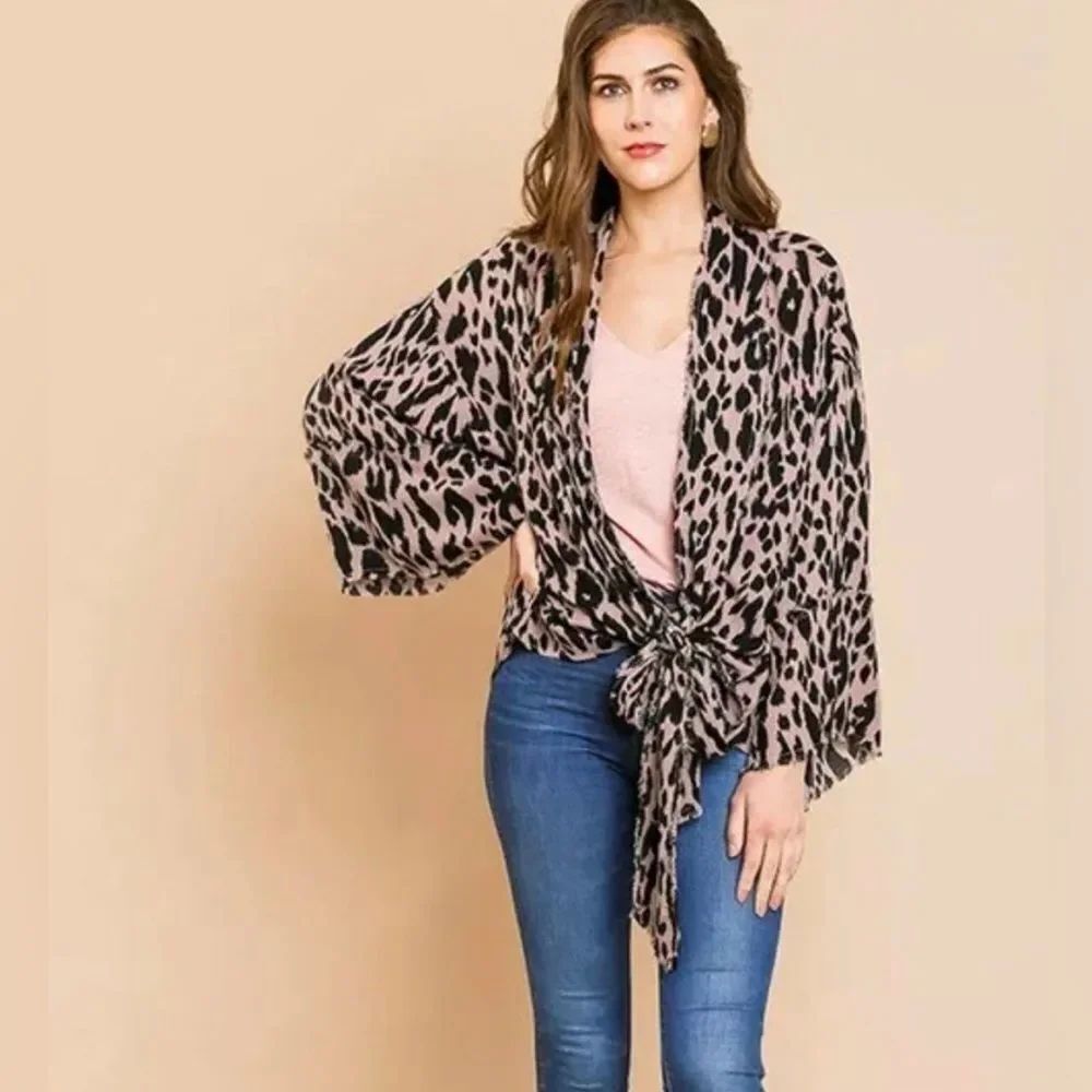 Umgee Leopard Tie Front Kimono Wrap Cardigan Size S/M